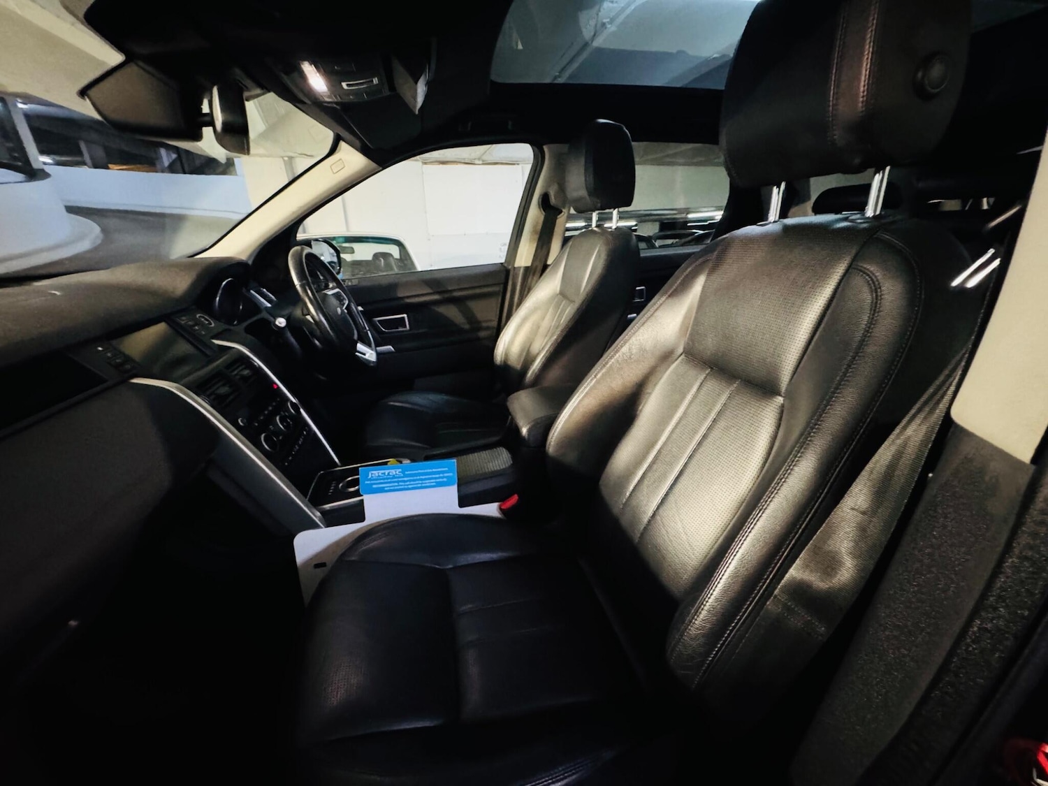 Used Land Rover Discovery Sport 2015 for sale - 77066723: Photo 9