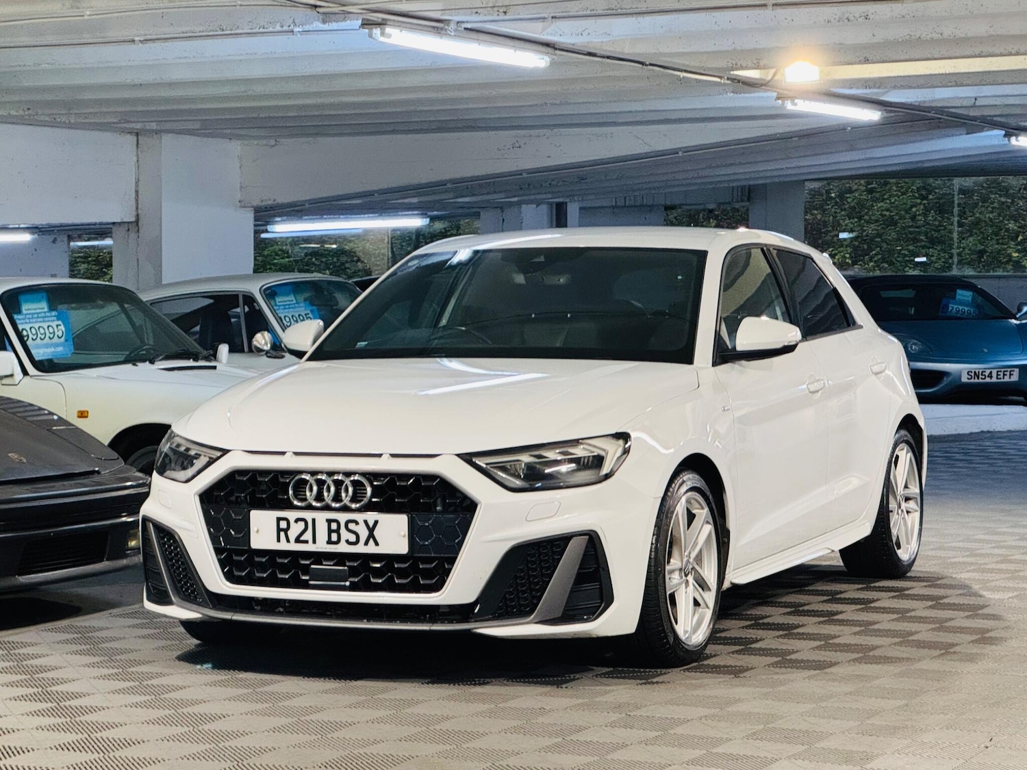 Used Audi A1 for sale - 76993622: Photo 6