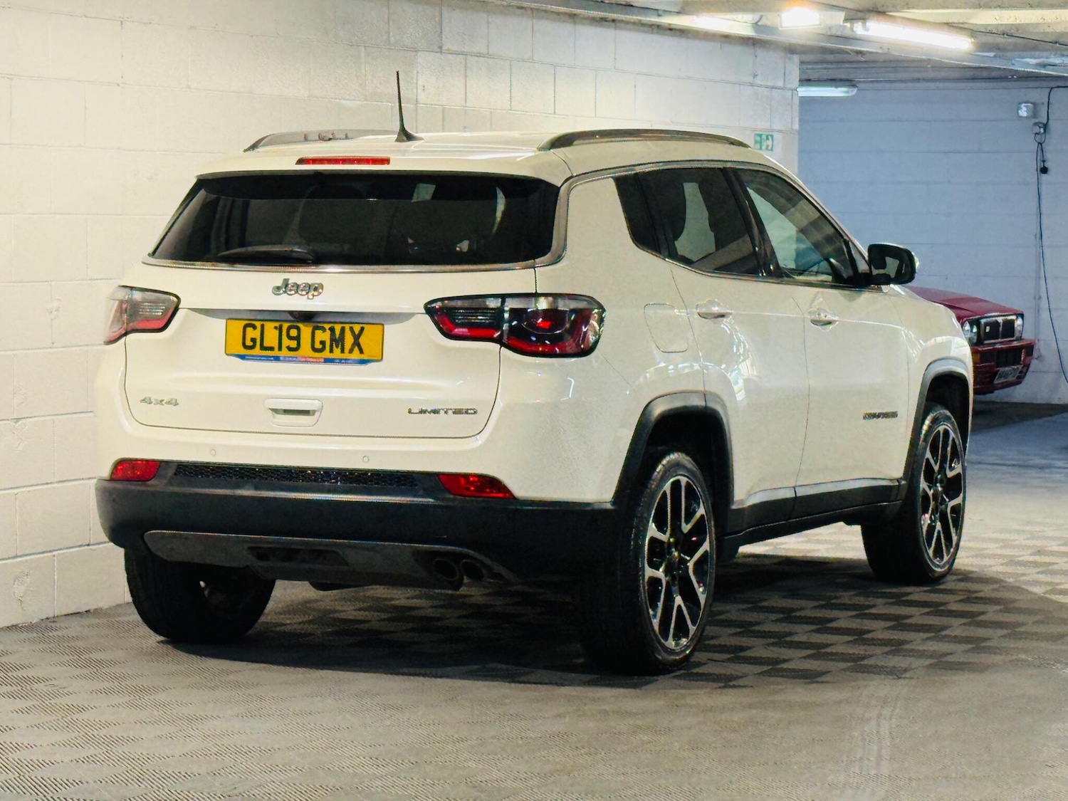 Used Jeep Compass 2019 for sale - 76215456: Photo 4