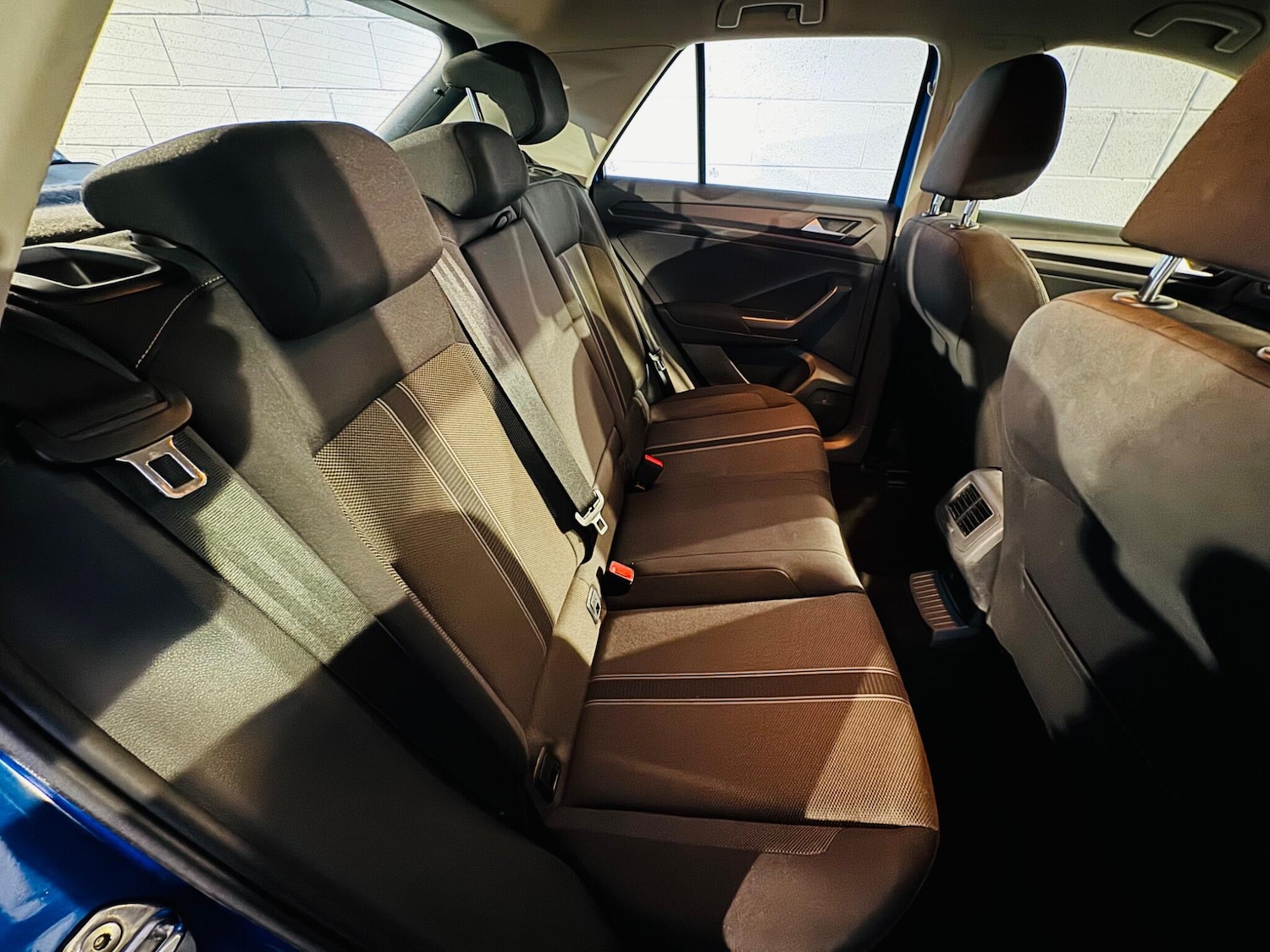 Used Volkswagen T-Roc 2018 for sale - 76976787: Photo 11