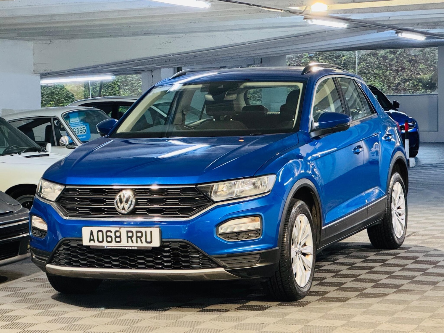 Used Volkswagen T-Roc 2018 for sale - 76976787: Photo 6