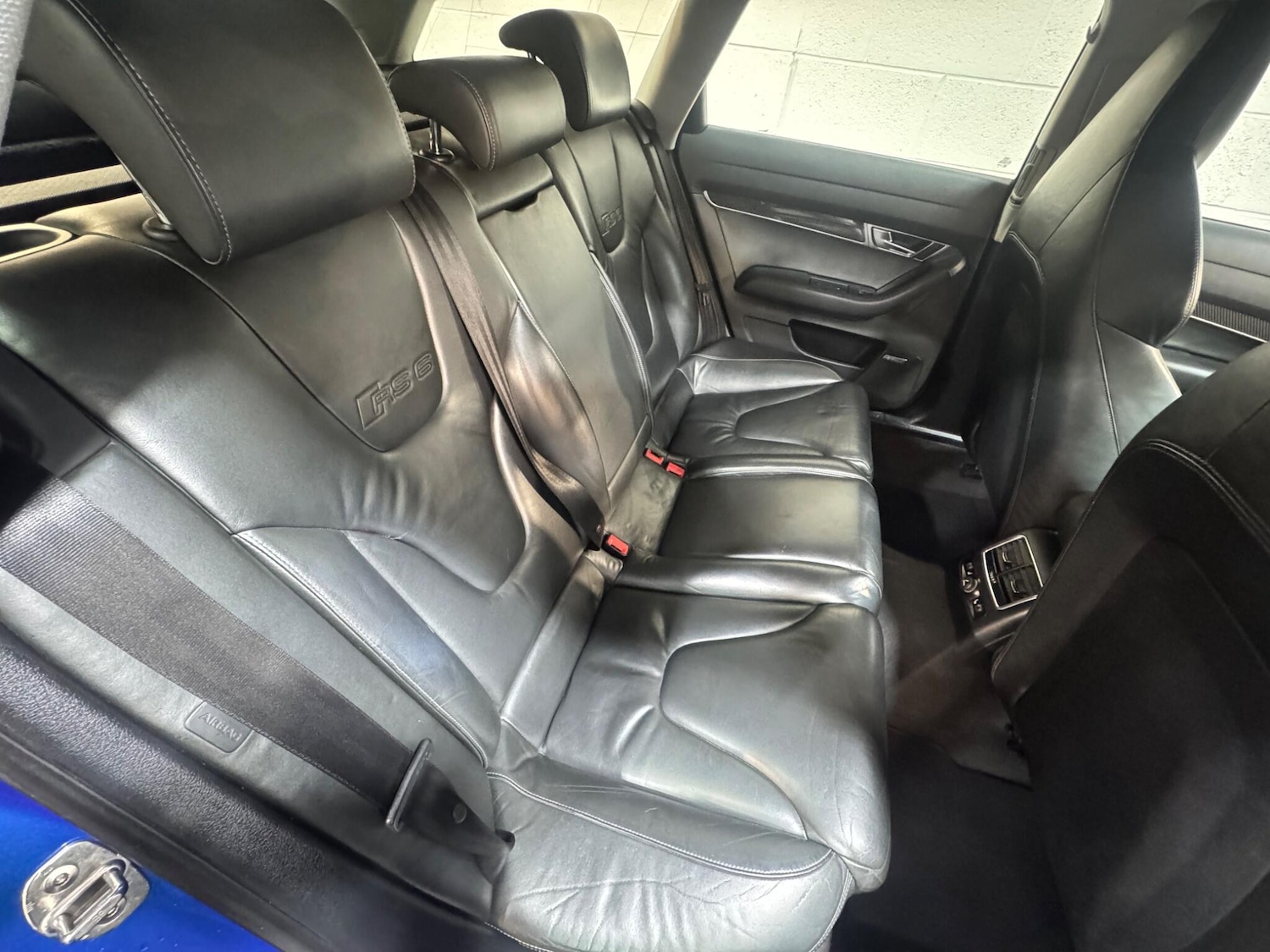 Used Audi RS6 2009 for sale - 78047958: Photo 11