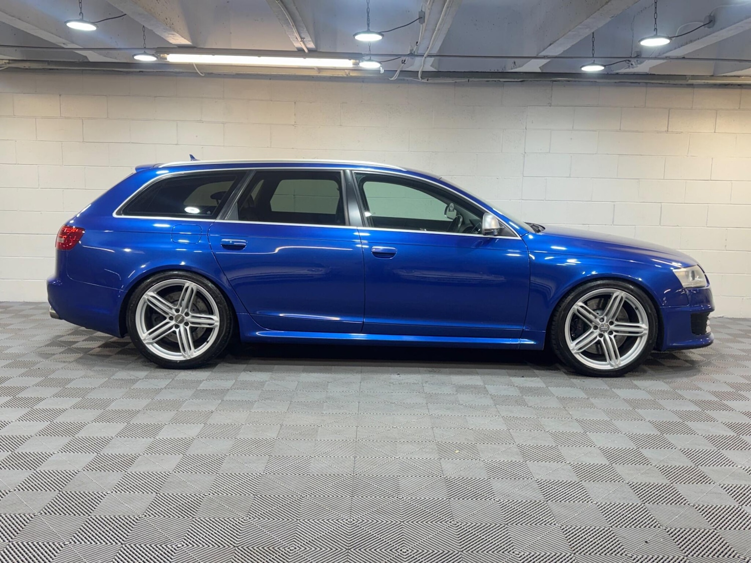 Used Audi RS6 2009 for sale - 78047958: Photo 5