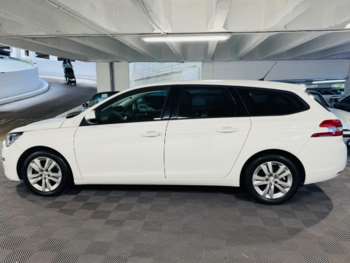 Used Peugeot 308 2016 for sale - 74149142: Photo