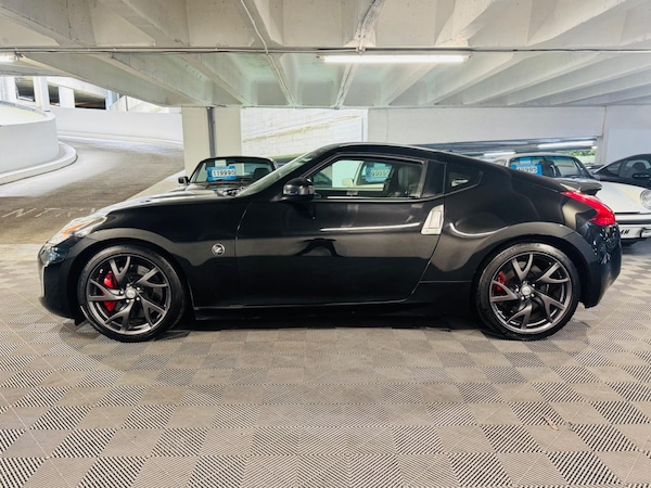 Used Nissan 370 Z 2015 for sale - 75126936: Photo 2