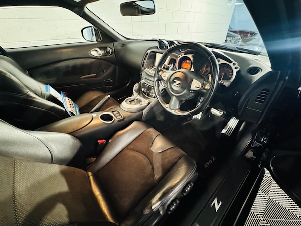 Used Nissan 370 Z 2015 for sale - 75126936: Photo 8