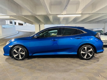 Used Honda Civic 2017 for sale - 75477594: Photo
