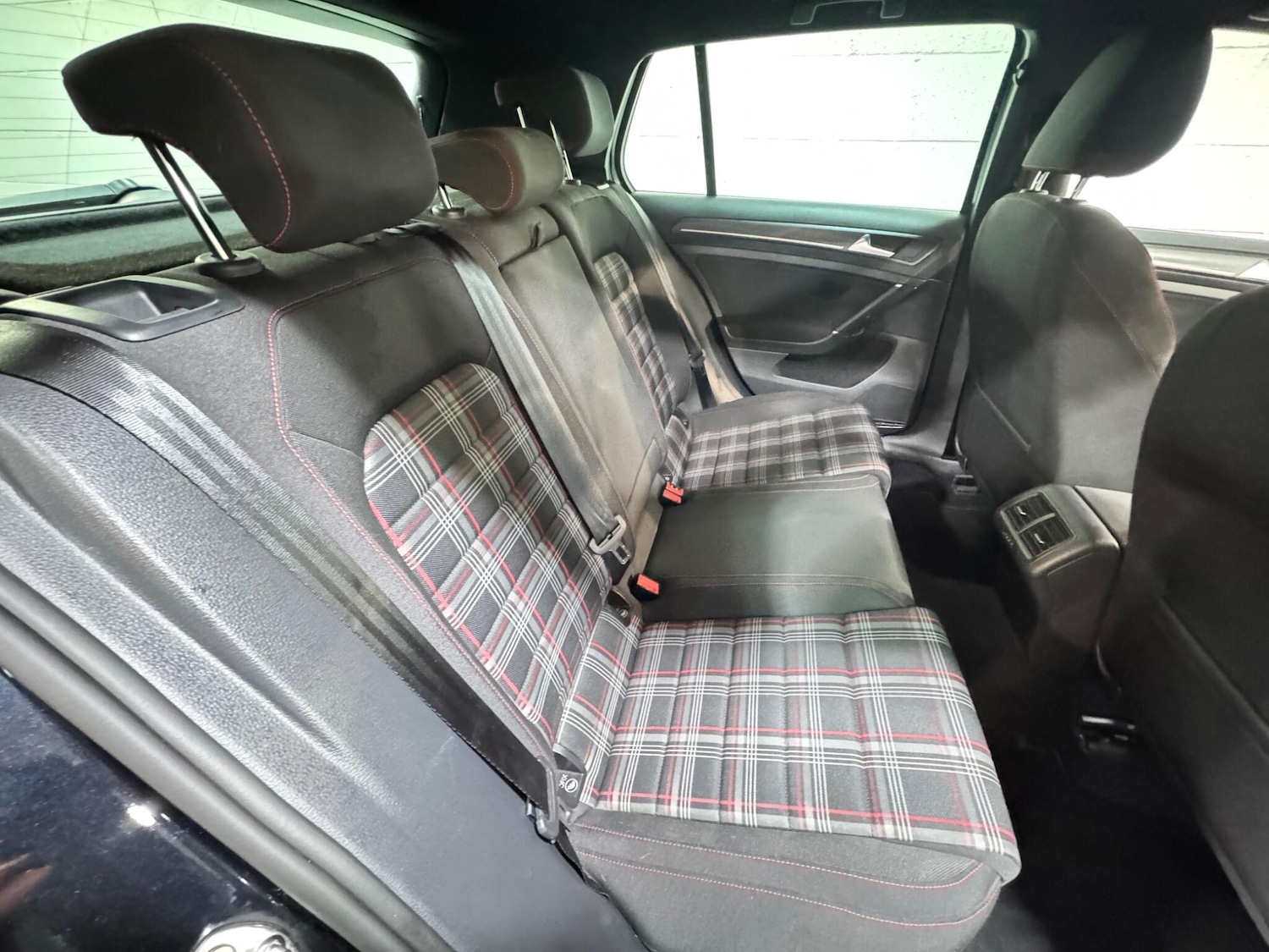 Used Volkswagen Golf 2017 for sale - 77658062: Photo 12