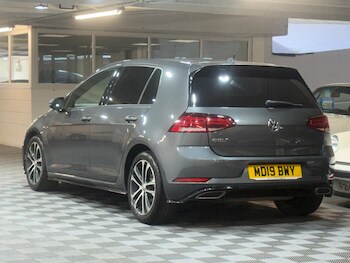 Used Volkswagen Golf 2019 for sale - 78334461: Photo