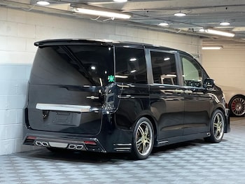 Used Honda Stepwagon 2013 for sale - 78981590: Photo
