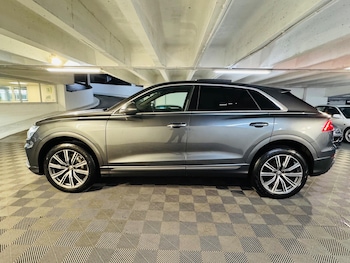 Used Audi Q8 2019 for sale - 77131437: Photo