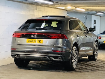 Used Audi Q8 2019 for sale - 77131437: Photo