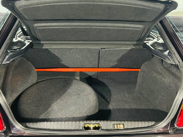 Used Ford Escort 1995 for sale - 73133383: Photo 14