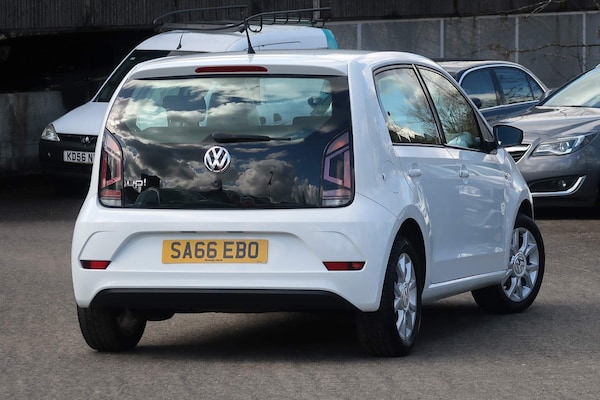Used Volkswagen up! 2016 for sale - 73133384: Photo 4