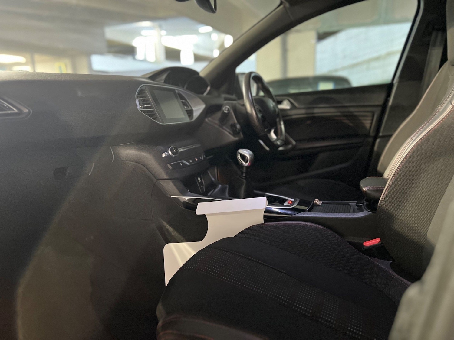 Used Peugeot 308 2017 for sale - 76991702: Photo 10