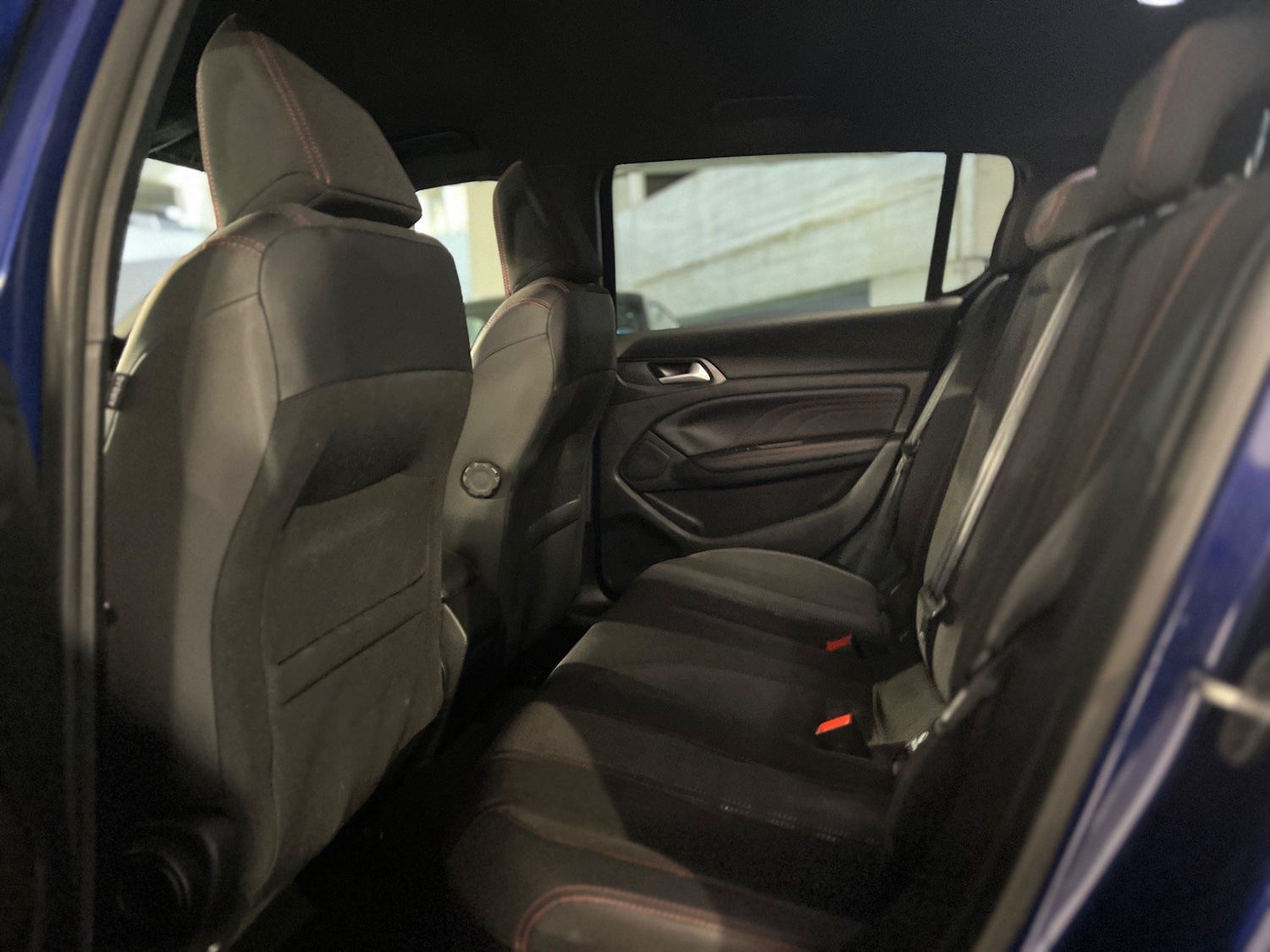 Used Peugeot 308 2017 for sale - 76991702: Photo 11