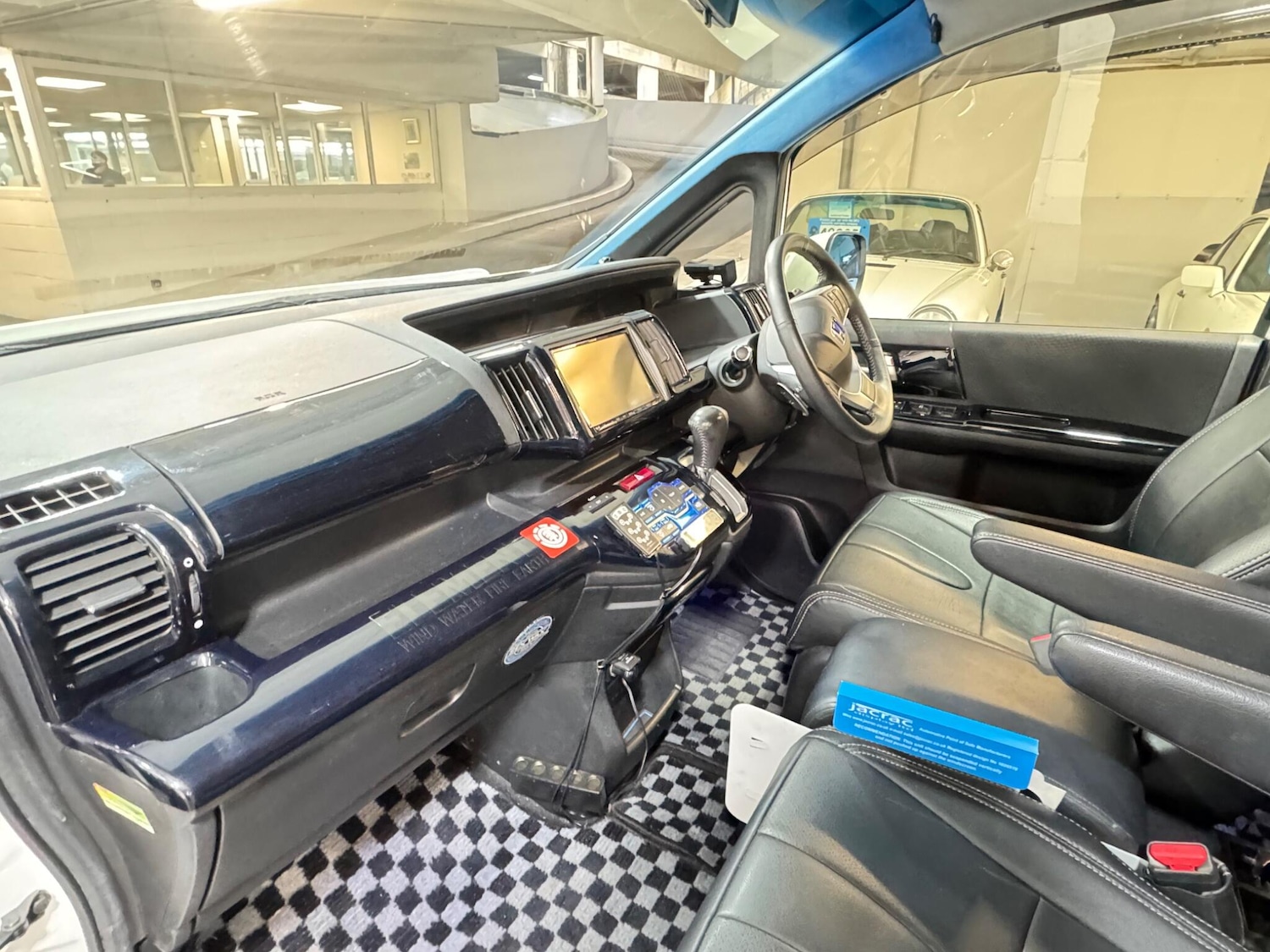 Used Honda Stepwagon for sale - 77344343: Photo 10