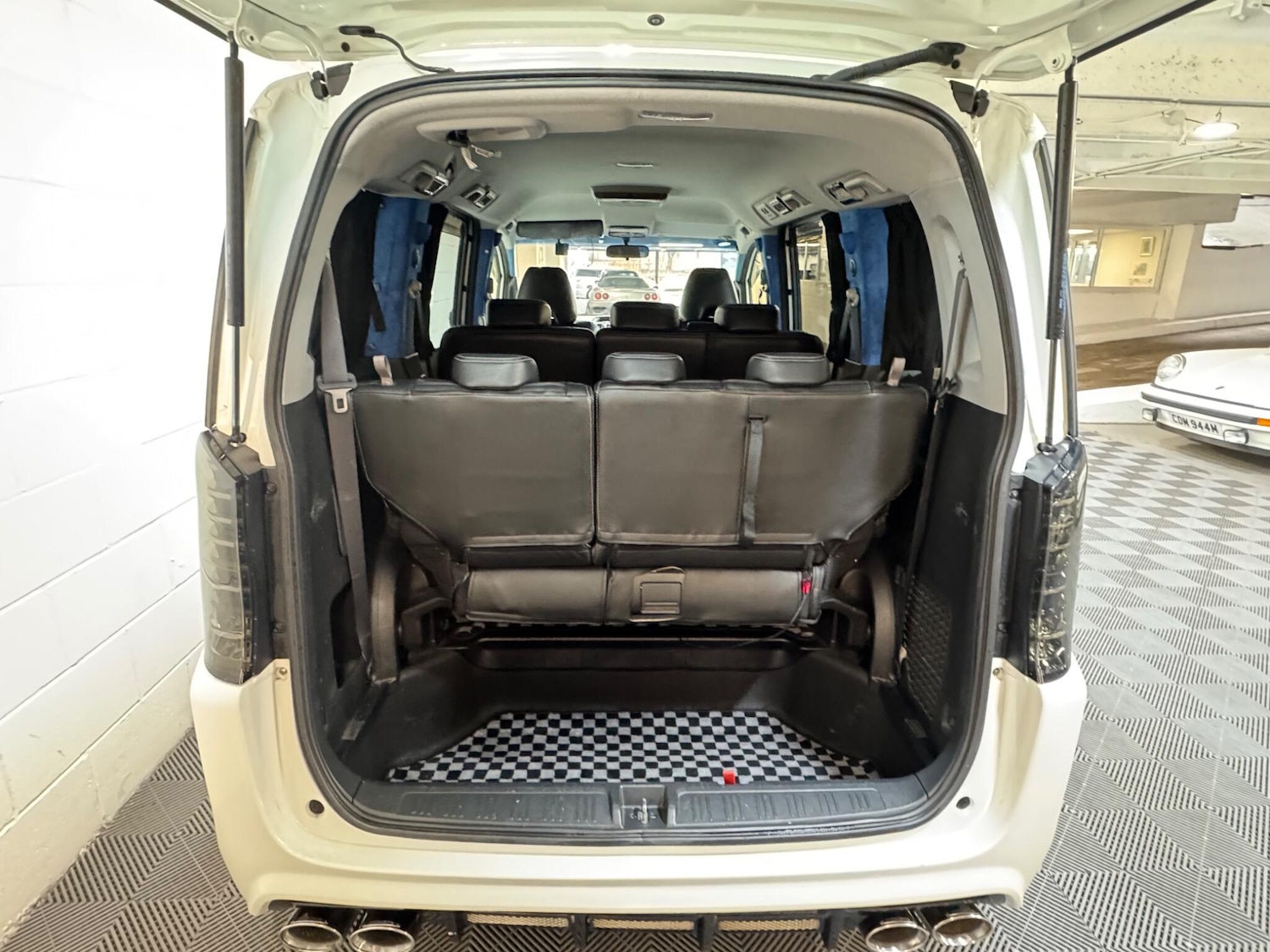 Used Honda Stepwagon for sale - 77344343: Photo 14