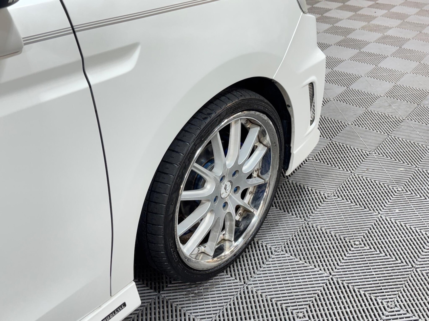 Used Honda Stepwagon for sale - 77344343: Photo 16