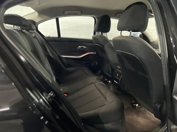 Used BMW 3 Series 2019 for sale - 73133386: Photo 11