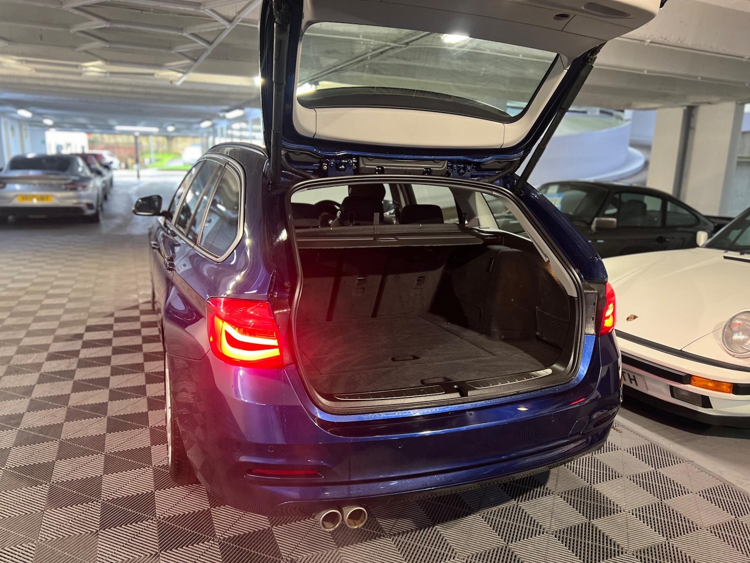 Used BMW 3 Series 2019 for sale - 76994429: Photo 15