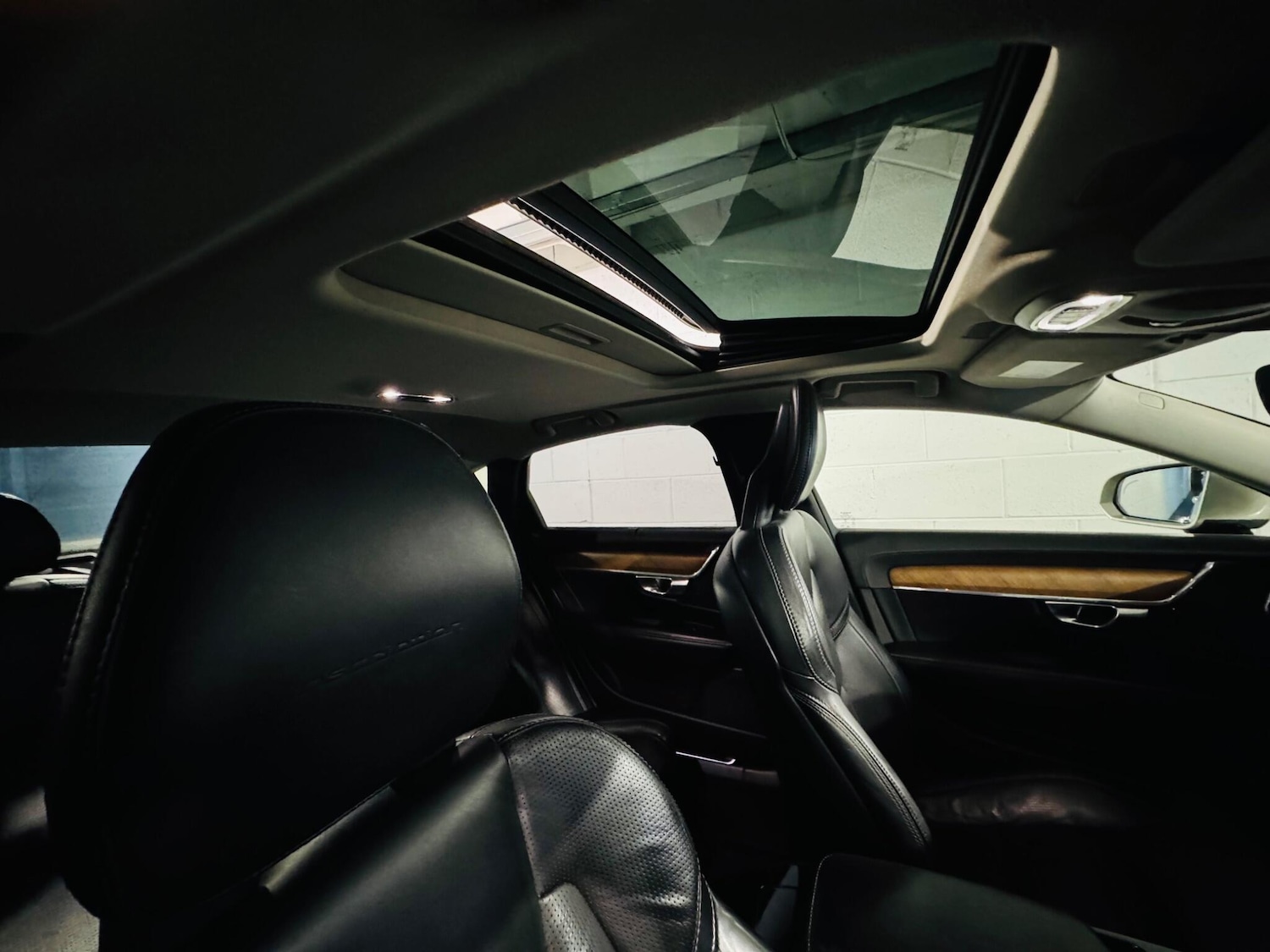 Used Volvo S90 2017 for sale - 75506772: Photo 11