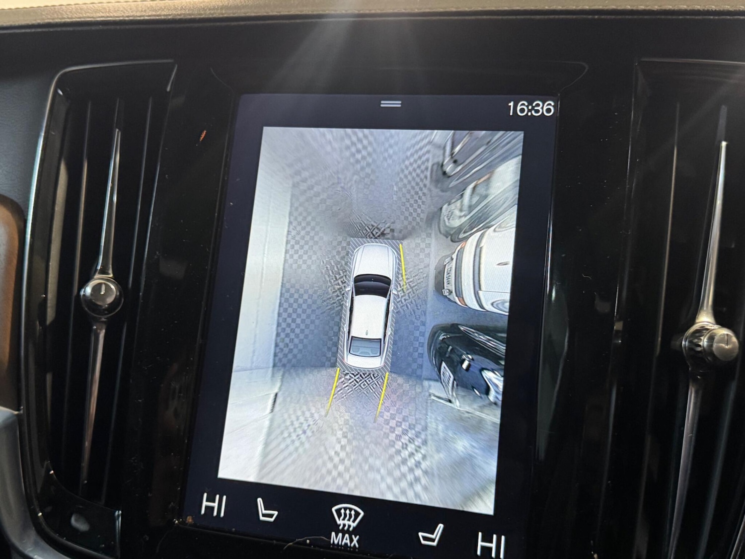 Used Volvo S90 2017 for sale - 75506772: Photo 13