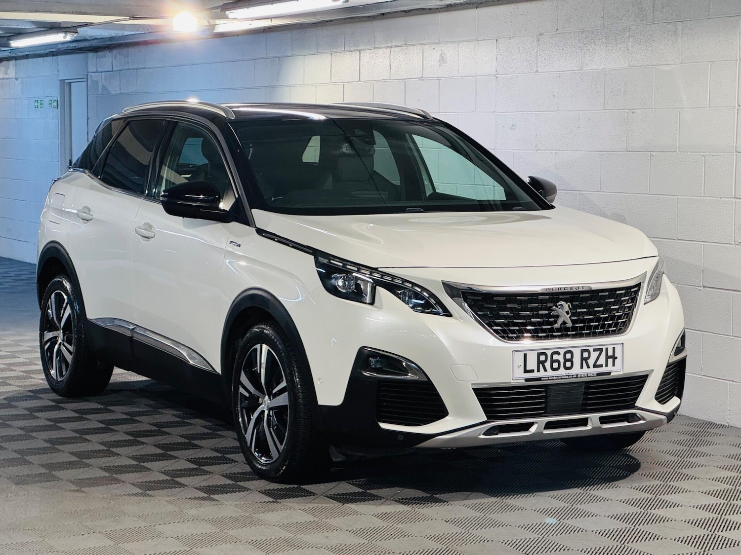 Used Peugeot 3008 2018 for sale - 76399139: Photo 1