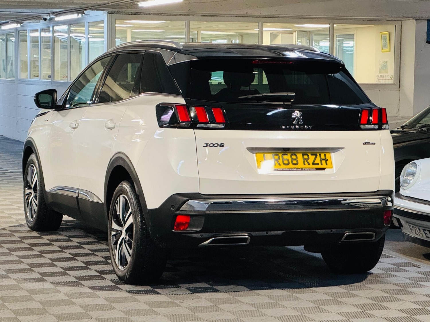 Used Peugeot 3008 2018 for sale - 76399139: Photo 3