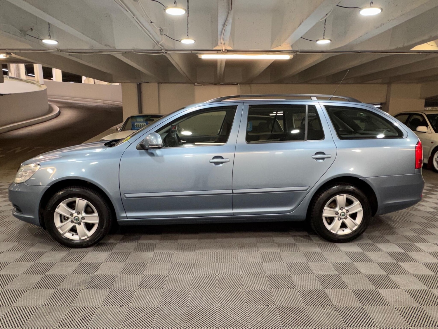 Used Skoda Octavia 2010 for sale - 77993086: Photo 3