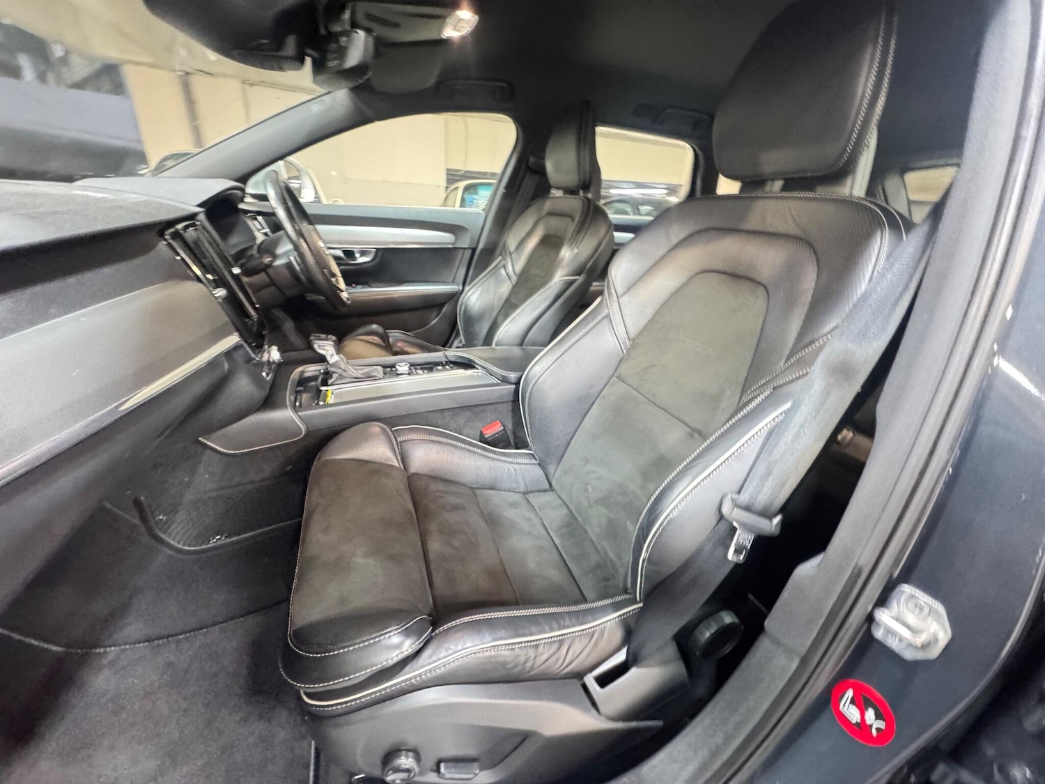 Used Volvo V90 2018 for sale - 77523836: Photo 10