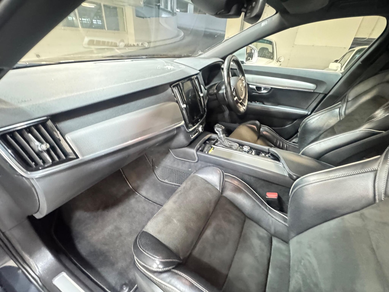 Used Volvo V90 2018 for sale - 77523836: Photo 11