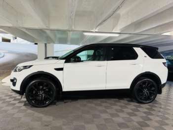 Used Land Rover Discovery Sport 2017 for sale - 75139404: Photo
