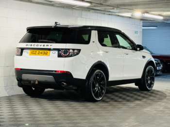 Used Land Rover Discovery Sport 2017 for sale - 75139404: Photo
