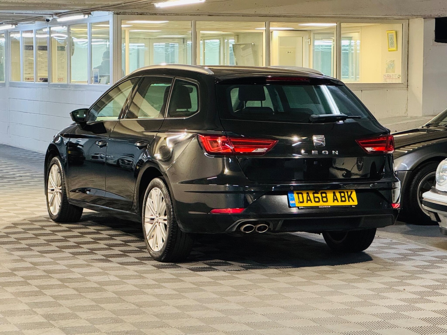 Used SEAT Leon 2018 for sale - 76388176: Photo 3
