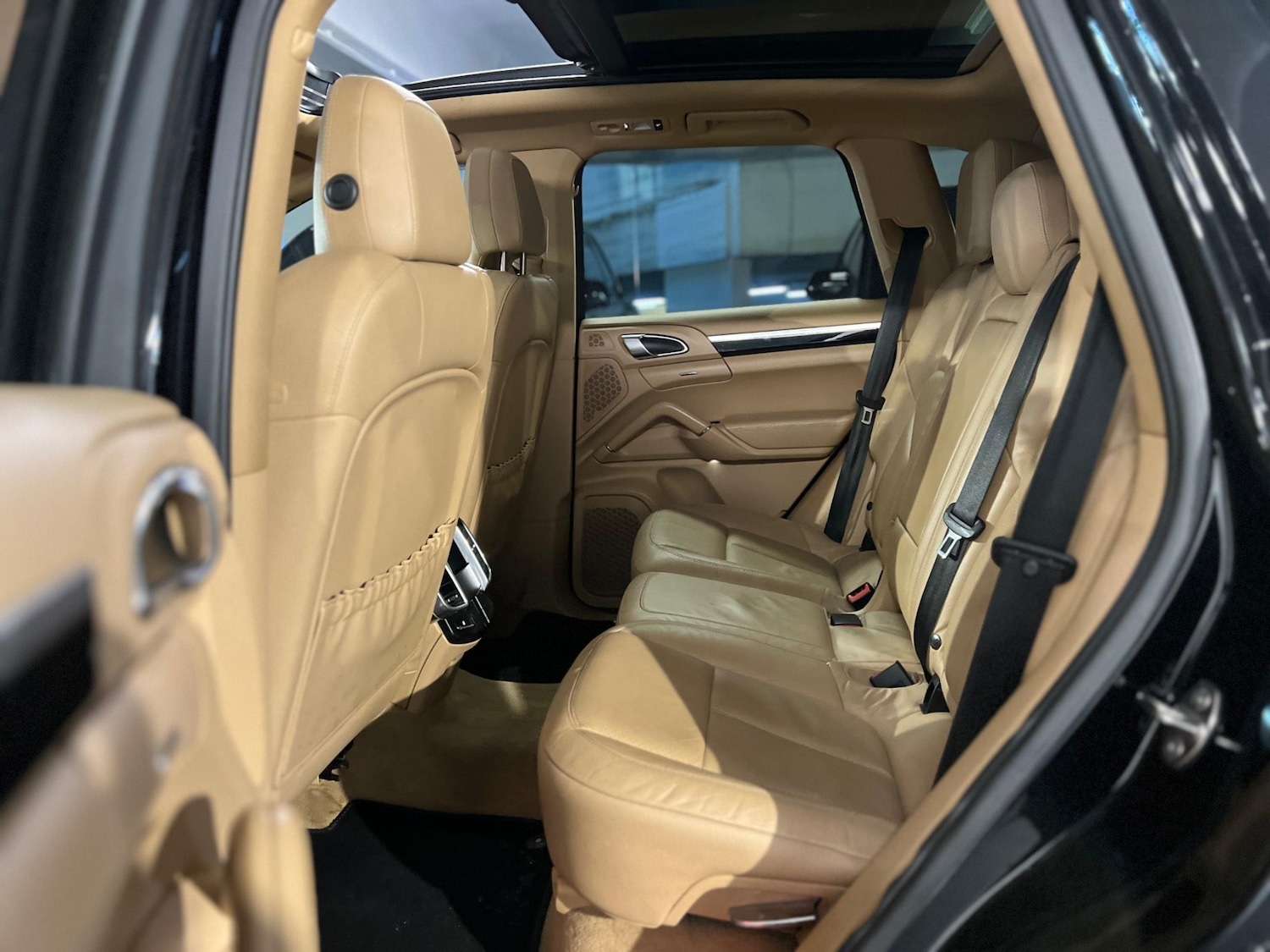 Used Porsche Cayenne 2014 for sale - 76993218: Photo 12