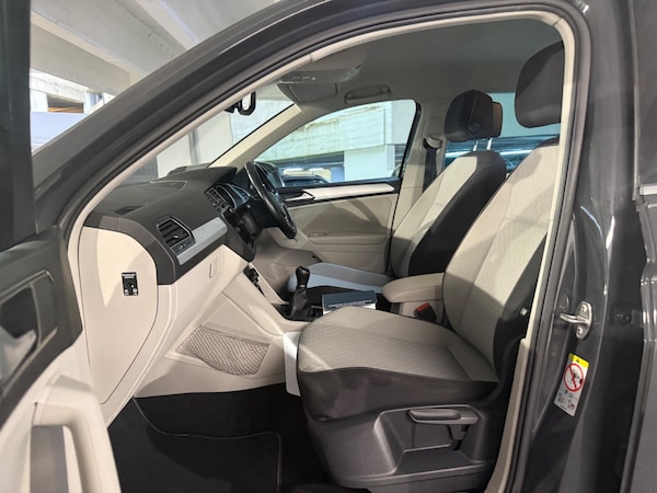 Used Volkswagen Tiguan 2018 for sale - 76136892: Photo 9