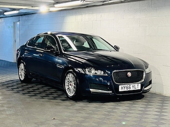 Used Jaguar XF 2016 for sale - 76994346: Photo