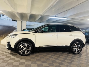 Used Peugeot 3008 2018 for sale - 76399072: Photo