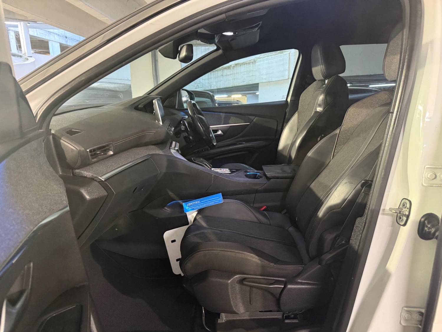 Used Peugeot 3008 2018 for sale - 76399072: Photo 9