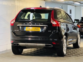Used Volvo XC60 2016 for sale - 76964353: Photo