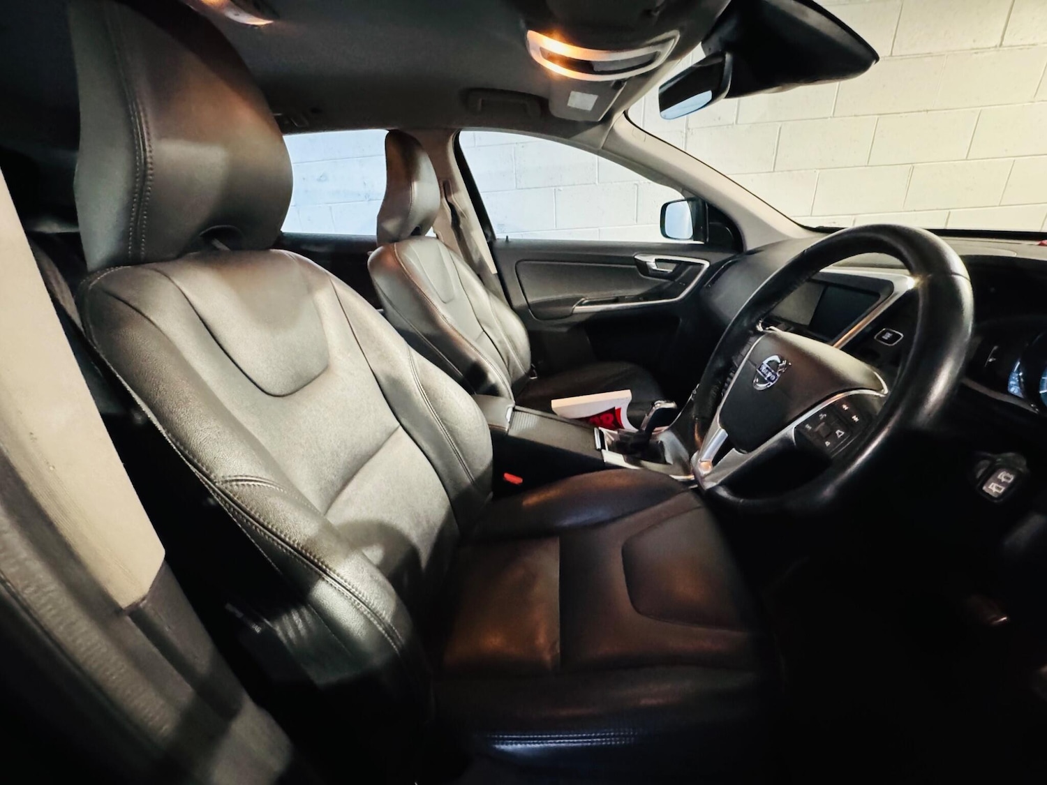 Used Volvo XC60 2016 for sale - 76964353: Photo 7