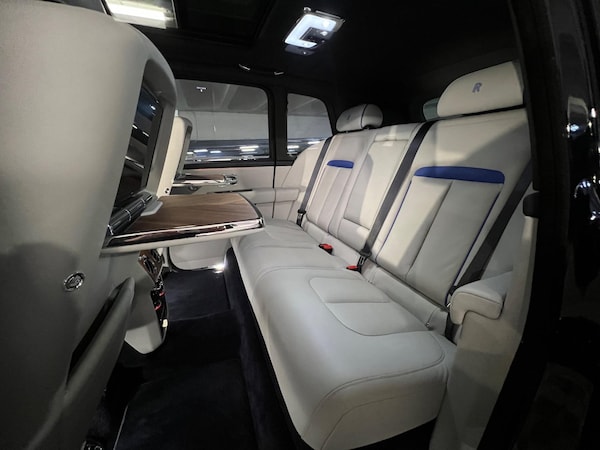 Used Rolls-Royce Cullinan 2018 for sale - 73277565: Photo 13
