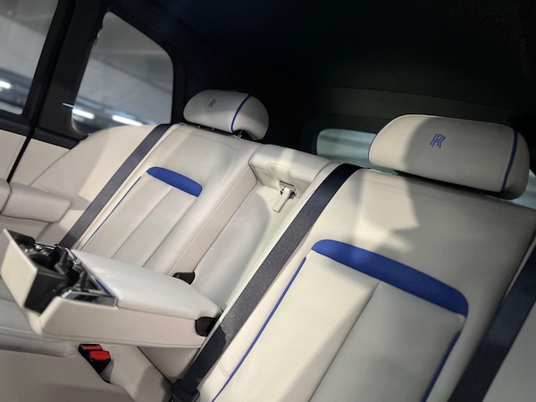 Used Rolls-Royce Cullinan 2018 for sale - 73277565: Photo 16
