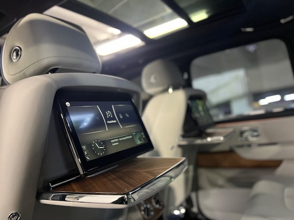 Used Rolls-Royce Cullinan 2018 for sale - 73277565: Photo 17