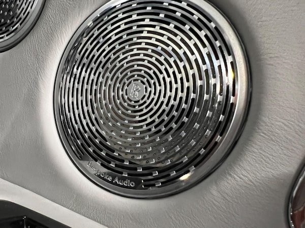 Used Rolls-Royce Cullinan 2018 for sale - 73277565: Photo 25