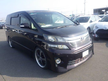 Used Toyota Vellfire 2010 for sale - 78822763: Photo