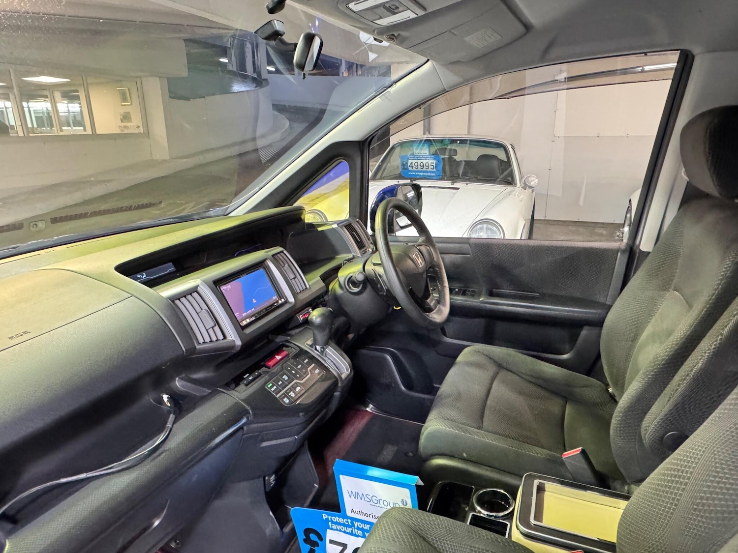 Used Honda Stepwagon for sale - 77344341: Photo 11