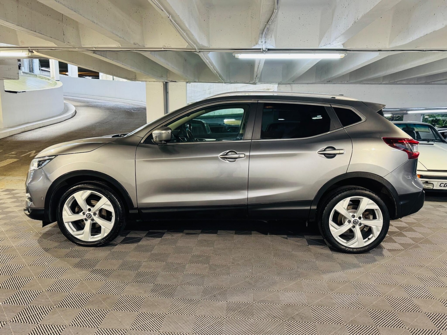 Used Nissan Qashqai 2020 for sale - 76994332: Photo 2