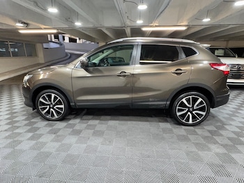 Used Nissan Qashqai 2017 for sale - 78585875: Photo
